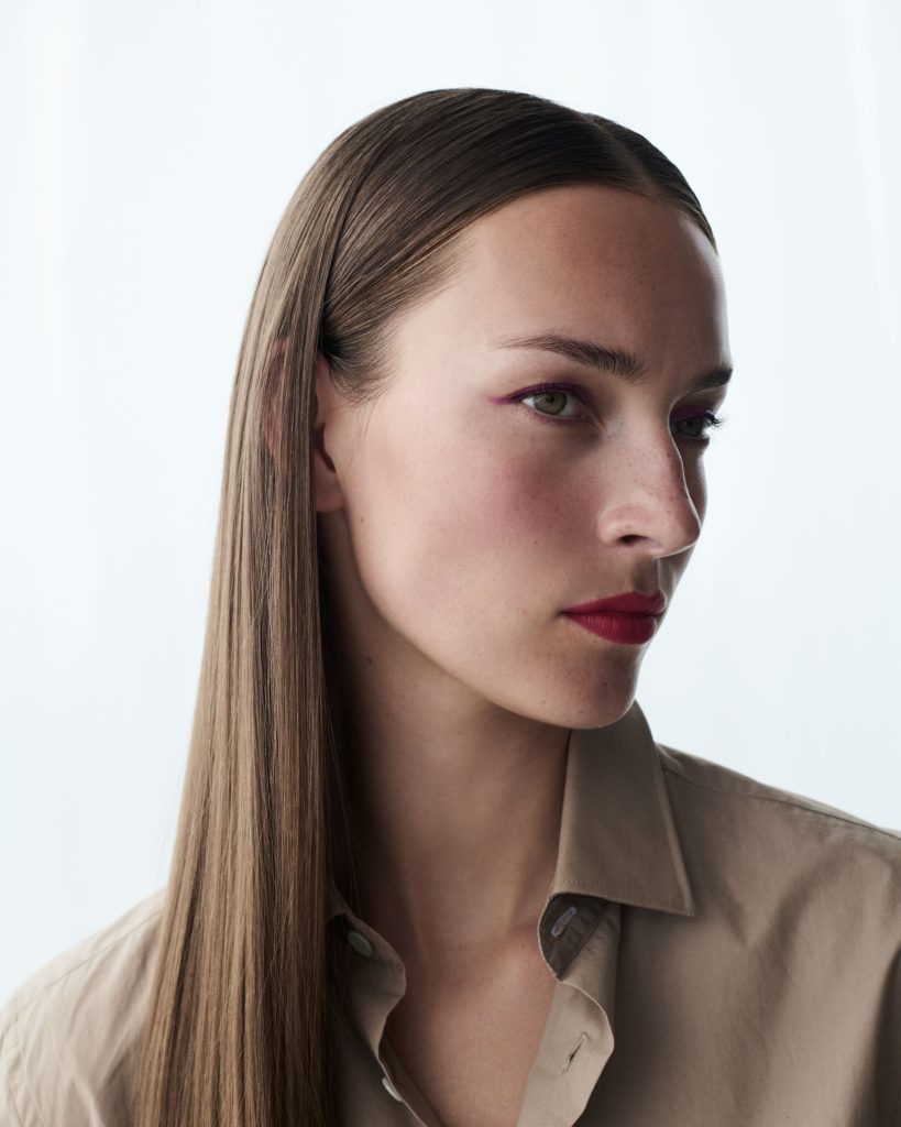 La Nueva Estética Del Maquillaje Apuesta Por La Naturalidad Sofisticada Y El Color Como Acento 3 Asset Artwork Make Up Image Ss26 Look 01 02 4 5 Srgb 1125