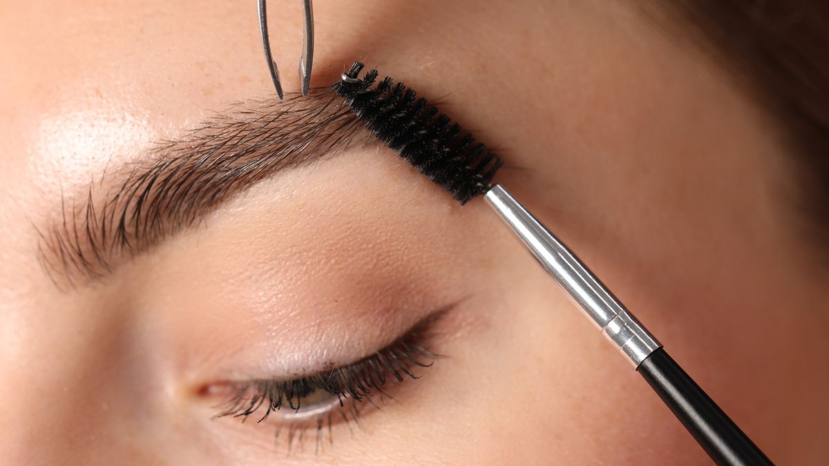 Sobredepilación De Cejas: Consecuencias Y Cómo Frenarla 1 Diseno Sin Titulo 2026 03 19T161913.832