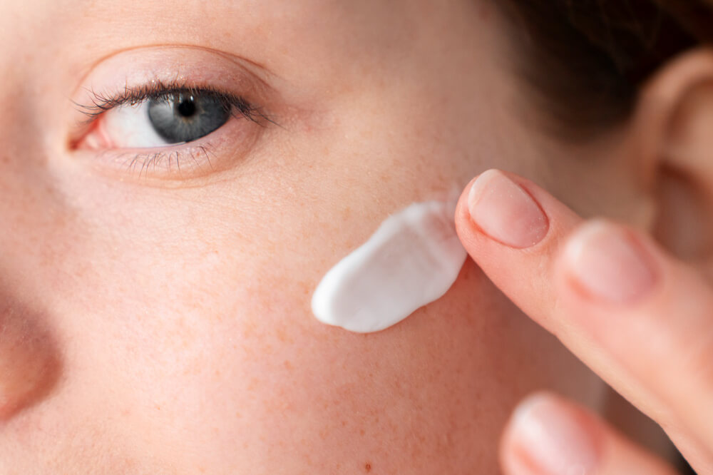 Spf: Filtros Físicos Vs Químicos, Lo Que Una Profesional De La Estética Debe Saber (Y Explicar Bien) 1 2151242125 1