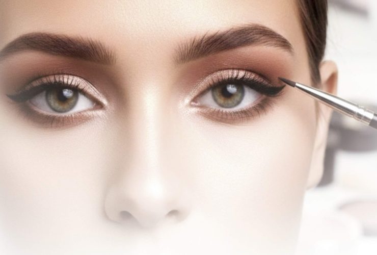 8 Consejos Para Maquillar Como Una &Amp;Amp;Quot;Pro&Amp;Amp;Quot; 30 Consejos Maquillaje 1 Scaled E1777389086236